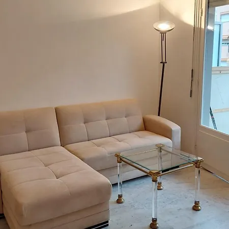 French Rivieraholidays * מנטון