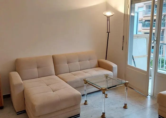 French Rivieraholidays * 芒通