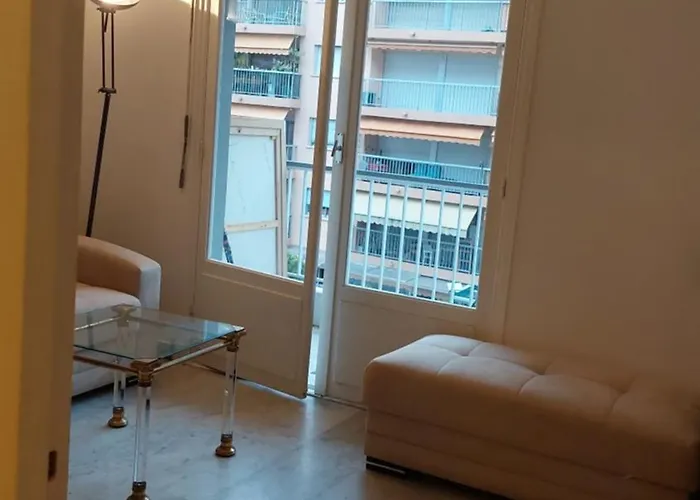 French Rivieraholidays 芒通